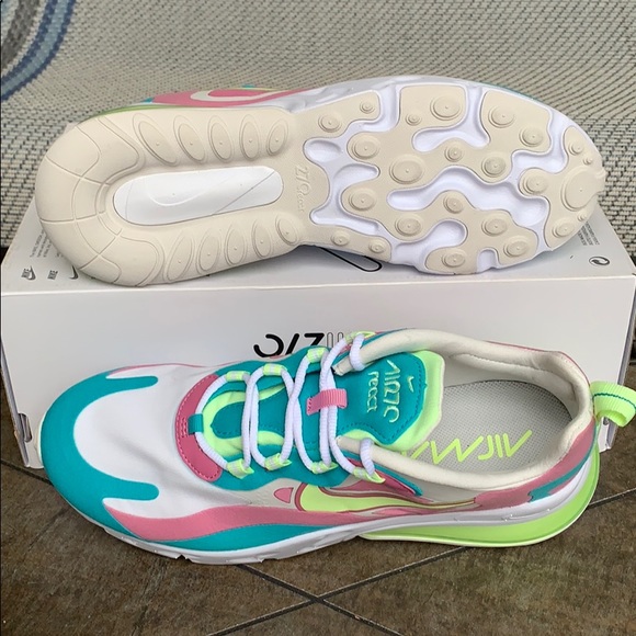 NIKE W AIR MAX 270 REACT white/barely volt - Picture 3 of 16